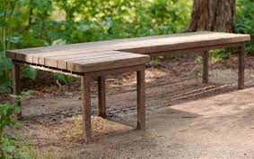 types of wood for outdoor furniture