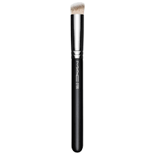 mac 270s concealer brush lookfantastic