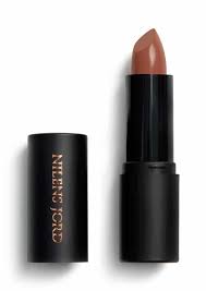 lipstick silky pecan in nut brown
