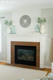 fresh and simple fireplace mantel decor
