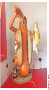 stolen hot dog statue returned to