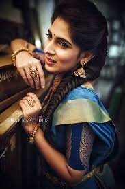 here s a list of 15 south indian bridal makeup ideas for you 15 makeup tips tutorial at the end