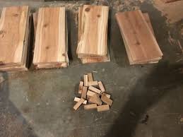 Cut (3) 17 1/2″ pieces for the bottom. Easy Planter From Cedar Fence Pickets Hometalk