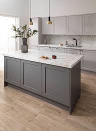 kitchen cabinet color trends two tone