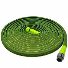 green expandable garden hose e502765
