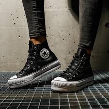 The design of the chuck taylor all star has remained largely unchanged since its introduction in the 1. Converse Chuck Taylor All Star Lift 561675c Schwarz 84 99 Sneaker Sizeer At