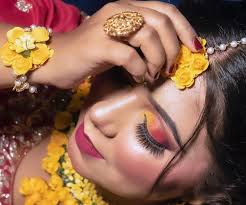 bridal makeup artist in meerut the