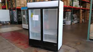 Glass Door Refrigerator Merchandiser 8102