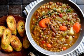 pigeon pea soup with broiled plantains