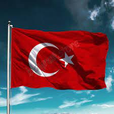 Türk bayrağı üzerinde atatürk portresi taşıyan tasarımları, makam odalarında veya iş yerlerinizin özel köşelerinde değerlendirebilirsiniz. Turk Bayragi 70x105 Cm Satin Al Bayrak Store Online Bayrak Magazasi