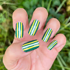 green bay packers football nail art