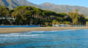 Marbella is known as a glamorous resort town and is a favourite location with the rich and famous, boosted by foreign residents who are seduced by the lifestyle. Pauschalreise Marbella Gunstig Buchen Its
