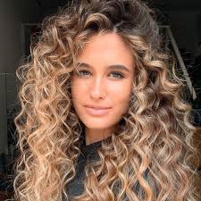 Read on for the coolest hair color trends to try this year. 29 Shadow Root Hair Highlight Ideas For 2021 What Is Shadow Root Hair