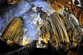 paradise cave day tour from hue
