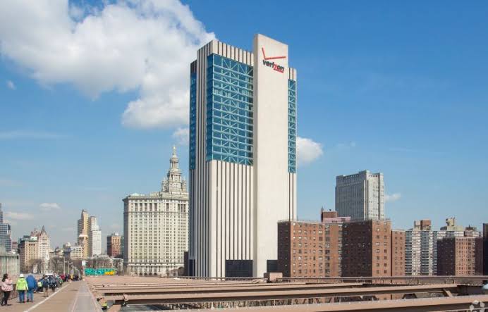 Under Construction: The Former Verizon Building at 375 Pearl Street – Commercial Observer