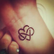 Image result for tatouage signe infini avec love et prenom