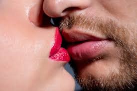 lip kiss hd pics colaboratory