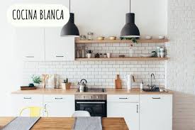 La cocina blanca es la protagonista de la mayor parte de los hogares españoles, color que nunca pasa de moda y que nos aporta luminosidad y elegancia. Las 30 Cocinas Blancas Modernas 2020 Estreno Casa