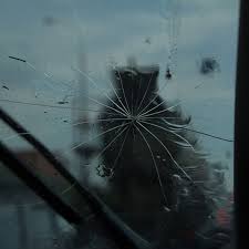 Auto Glass Windshield Replacements In