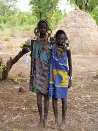 ኢትዮጵያ, transliterat ʾītyōṗṗyā), oficial republica federală democratică a etiopiei, este un stat fără ieșire la mare situat în cornul africii. Etiopia Ruta Norte Y Sur Himba Tours