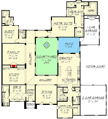 Central Courtyard Dream Home 36118tx