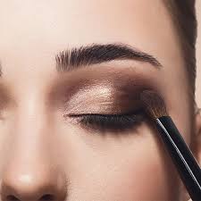 4 eye makeup hacks that can make you