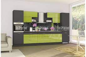 Наличието на пълно кухненско оборудване, като тенджери Kuhnensko Obzavezhdane Dzhakfrut Home Decor Furniture Decor