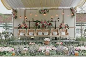 16 tren gaya dekorasi pelaminan batak modern dekorasi pernikahan. 20 Jasa Dekorasi Pernikahan Terbaik Di Bandung Heikamu Com
