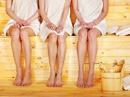 Saunazeit: Erst nackt, dann warm - Körper & Kosmetik - derStandard.at ›  Lifestyle