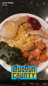 However, when it comes to the holidays, there's no better way to feed your soul than. Ig Pinterest Kemsxdeniyi Soul Food Messy Yummy Thanksgiving Soul Food Thanksgiving Dinner Plates Homemade Comfort Food
