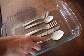 how to make your cutlery shine like it