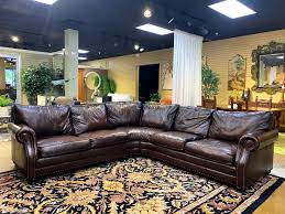 bernhardt 2 pc lthr sectional at the