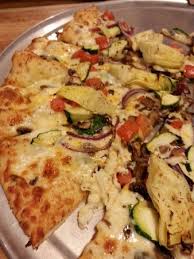 review of round table pizza