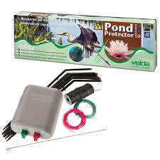 Purr…fect fence outdoor cat enclosures are currently making over 40,000 cats happy, healthy and safe outdoors. Velda Garden Pond Protector Electric Fence Kit Stops Herons Birds And Cats 7109198167304 Ebay