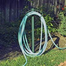 free standing hose hanger 14023600
