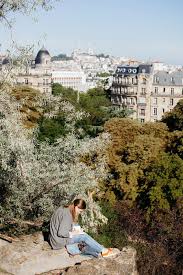 Lütfen tahmini varış saatinizi parc des buttes chaumont, canal de l'ourcq ile önceden paylaşın. A Parisian Stroll In The Serene Parc Des Buttes Chaumont
