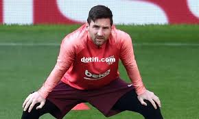 At 22 years old, messi won the ballon d'or and fifa world player of the year award by record voting margins. Arsenal What Messi In England Means For Football Arteta Al Hausa News