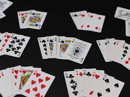 Big two is a popular playing card game all throughout asia. How To Play Dai Di Big Two Nestia