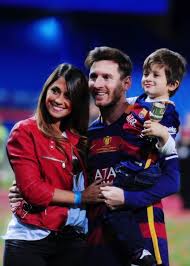 Antonella roccuzzo is on facebook. Pin On Lionel Messi