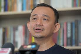 For more information and source, see on this link : Pakatan Govt Manipulated History Textbooks Curriculum Revision Started In 2014 When Bn Was In Power Maszlee Tells Umno Youth Chief Malaysia Malay Mail