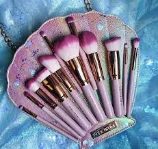 this seas brush set is perfect for
