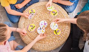 6 razloga zašto su društvene igre korisne za SVE uzraste - Zeefora