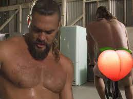 Jason Momoa works out nude in very on-brand fitness video