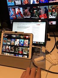 How To Connect An Ipad To Both An Ethernet Cable For Tapping Into A Home Video Stream And An Hdmi Based Beamer At The Same Time Quora