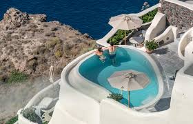 villas in greece with private pools