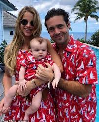 The irish presenter, 34, is expecting her second child with husband spencer matthews and the couple confirmed their exciting news in an interview. Vogue Williams Shares Adorable Snap With Spencer Matthews And Baby Theodore After Reality Show Daily Mail Online