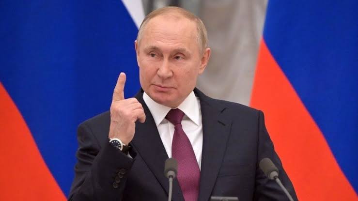 Canada introduces bill to ban Putin from entering the country