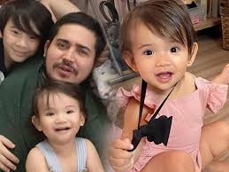 He is currently in a relationship with fellow actor lj reyes and they have a daughter named summer. Meet Summer Ayana The Daughter Of Paolo Contis And Lj Reyes Gma Entertainment