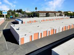 storage facilities in california