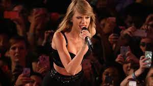 1989 world tour in a new concert